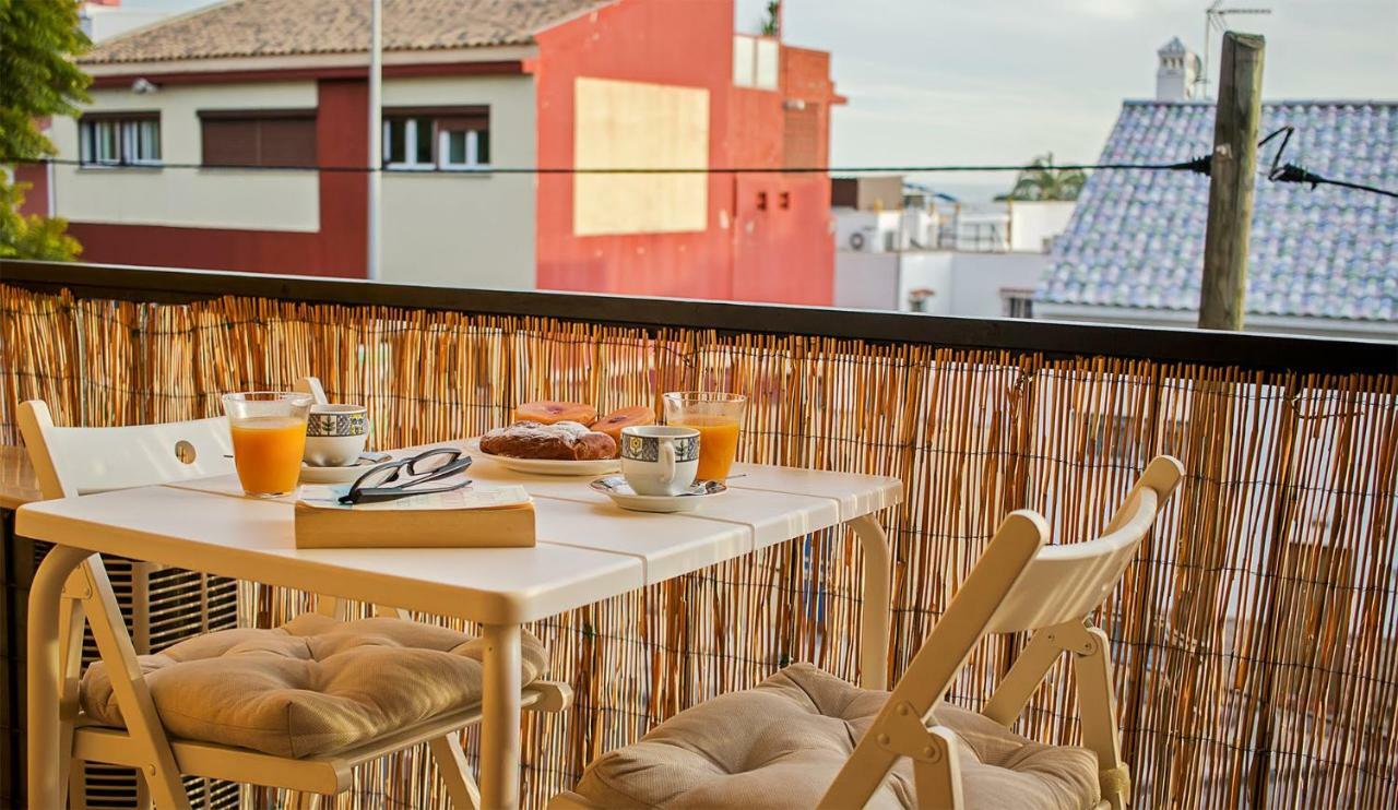 Apartamento Los Tres Soles Málaga Esterno foto