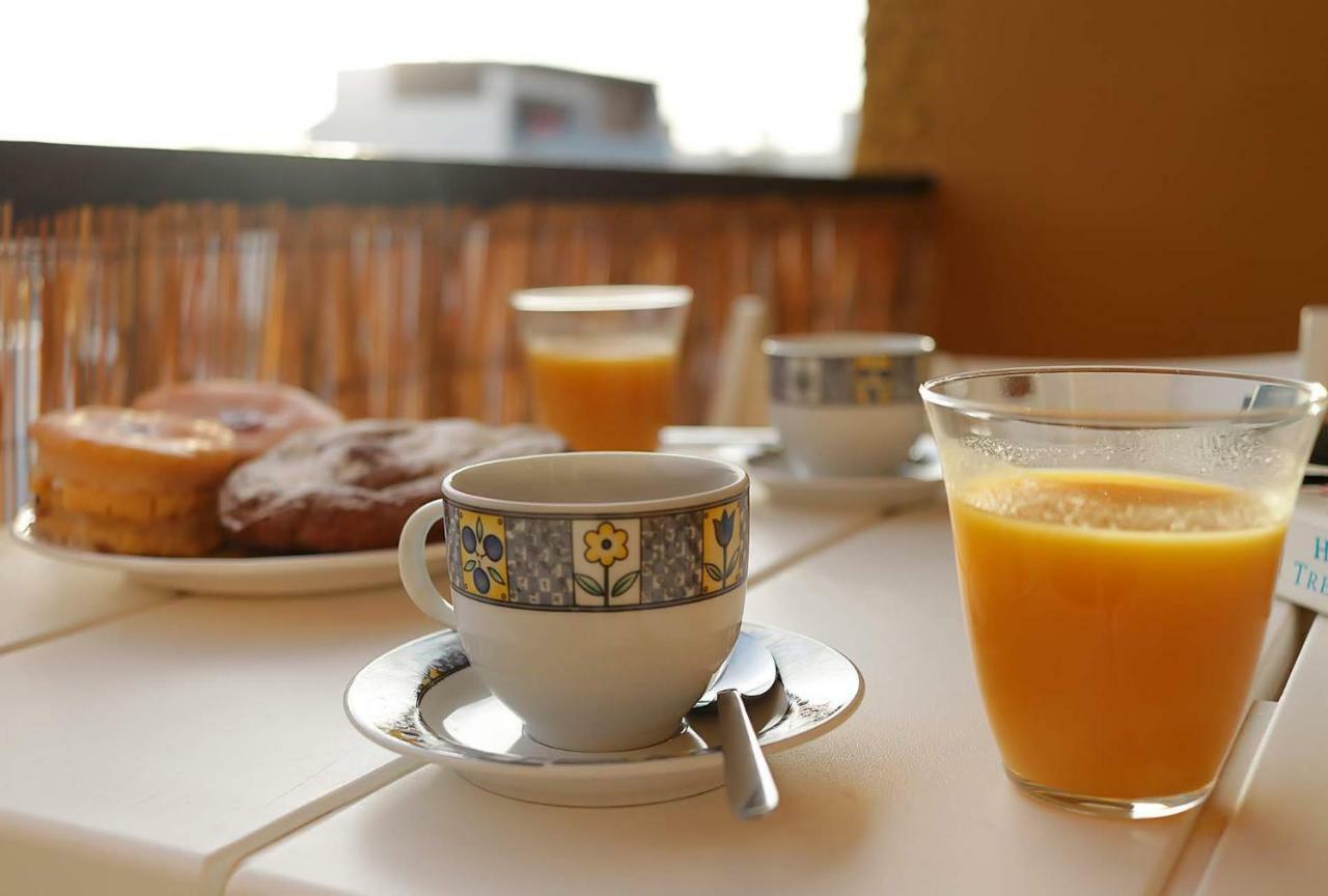 Apartamento Los Tres Soles Málaga Esterno foto